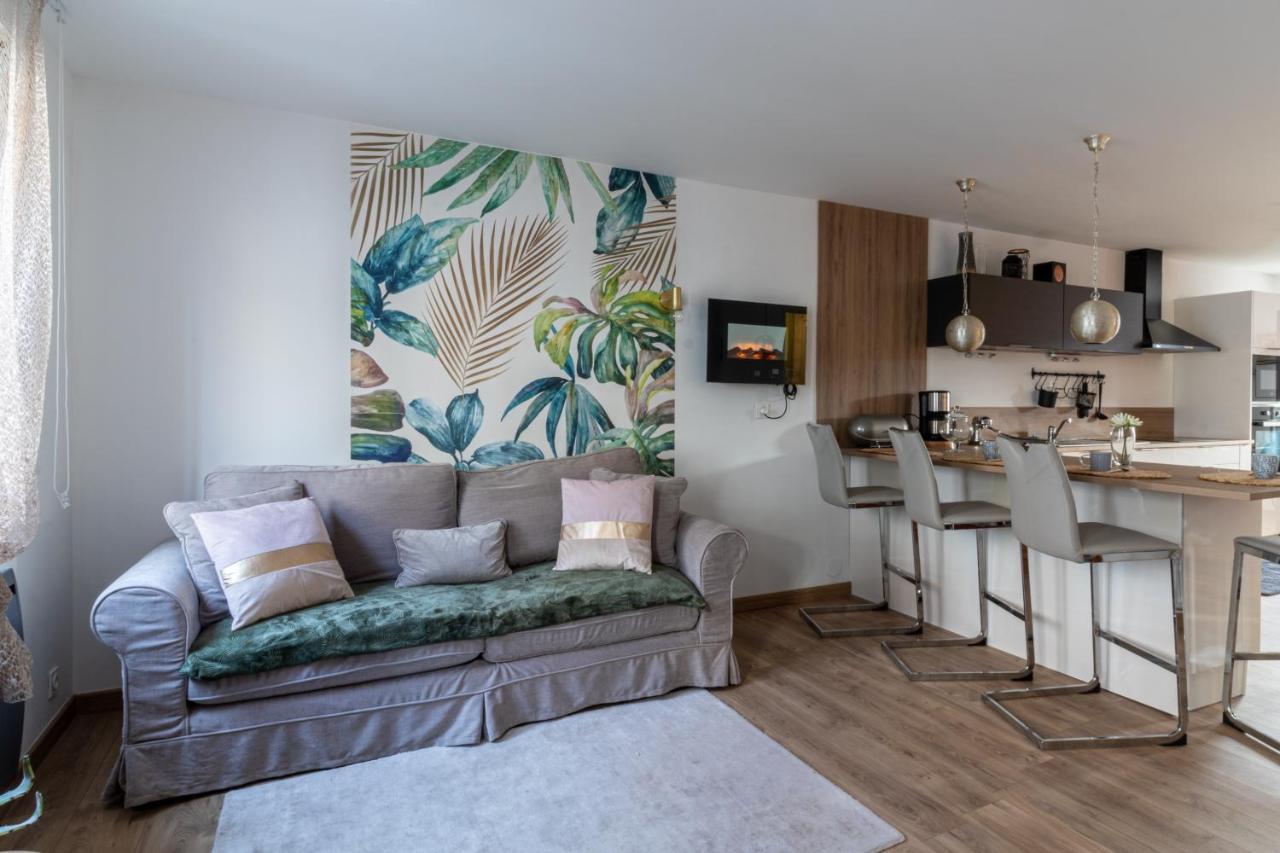 De Fil En Aiguille - Duplex Pour 4 A Calais Apartment Exterior foto